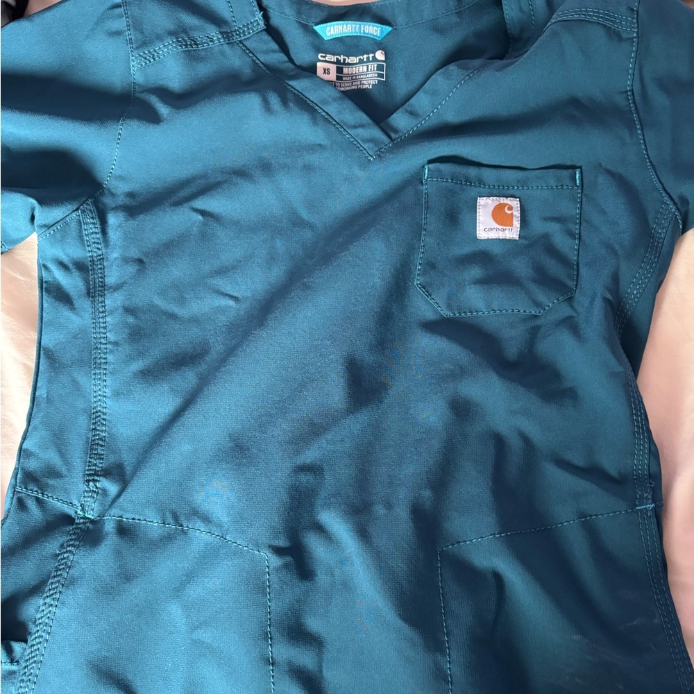 Scrub top